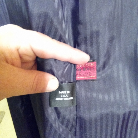 Jones NY Woman's full length coat - Picture 6 of 8